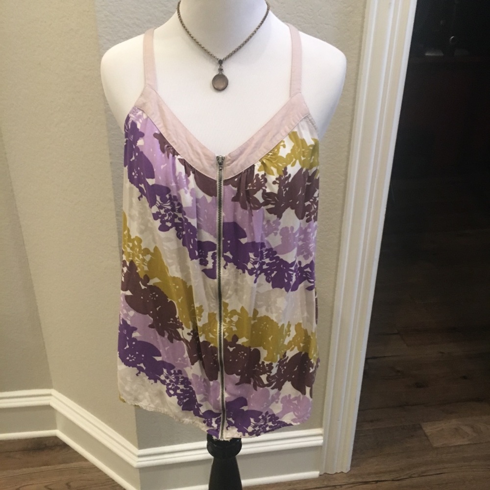 Elle Floral Front Zippered Tank Size Medium